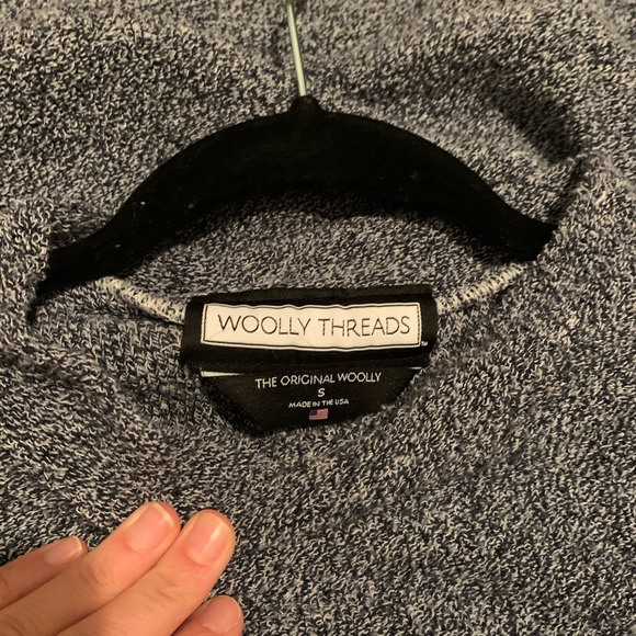 Michigan mock neck sweatshirt - Picture 3 of 3